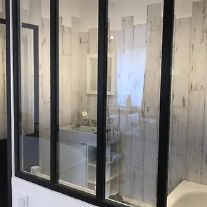 la-suite-a-leon-lyon-garibaldi.hotels-rhonealpes.com/